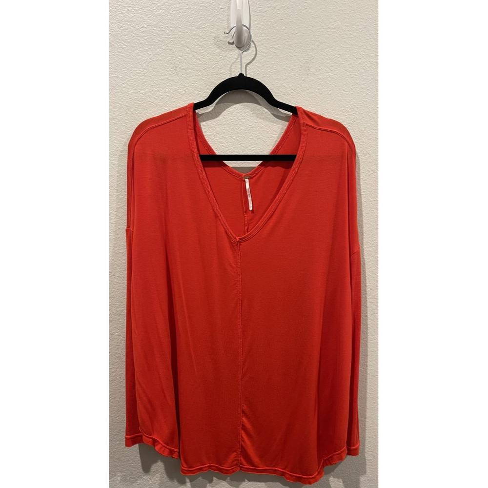 FREE PEOPLE Long Sleeved Red V-Neck Blouse